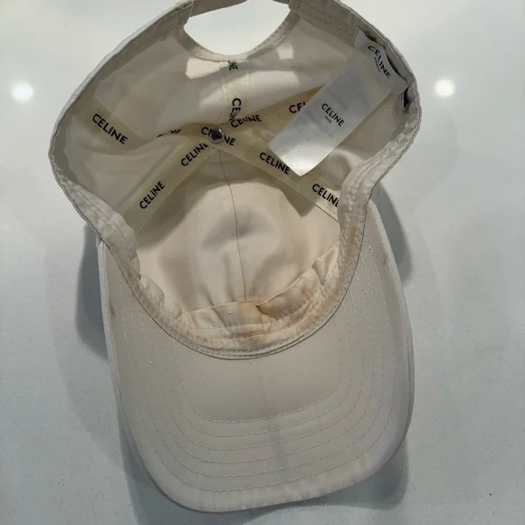 TRIOMPHE COTTON BASEBALL CAP in Crème (ECRU) size small CELINE TRIOMPHE BASEBALL CAP IN COTTON VANILLA – EYE LUXURY  main image 3
